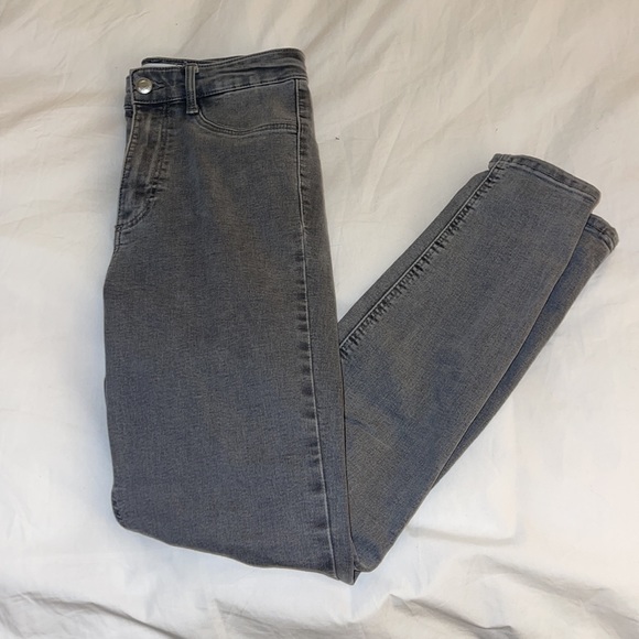 Zara Light Gray Pants - Picture 1 of 2